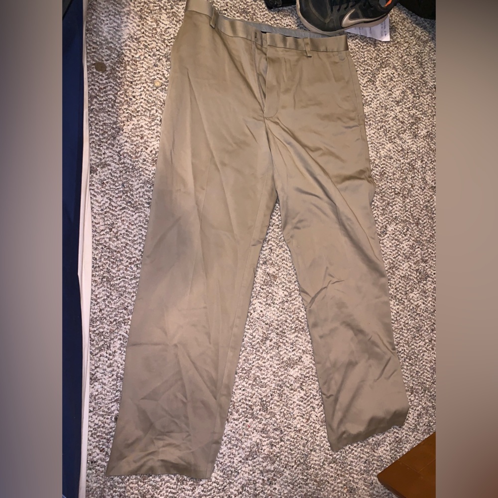 Dockers men’s khakis